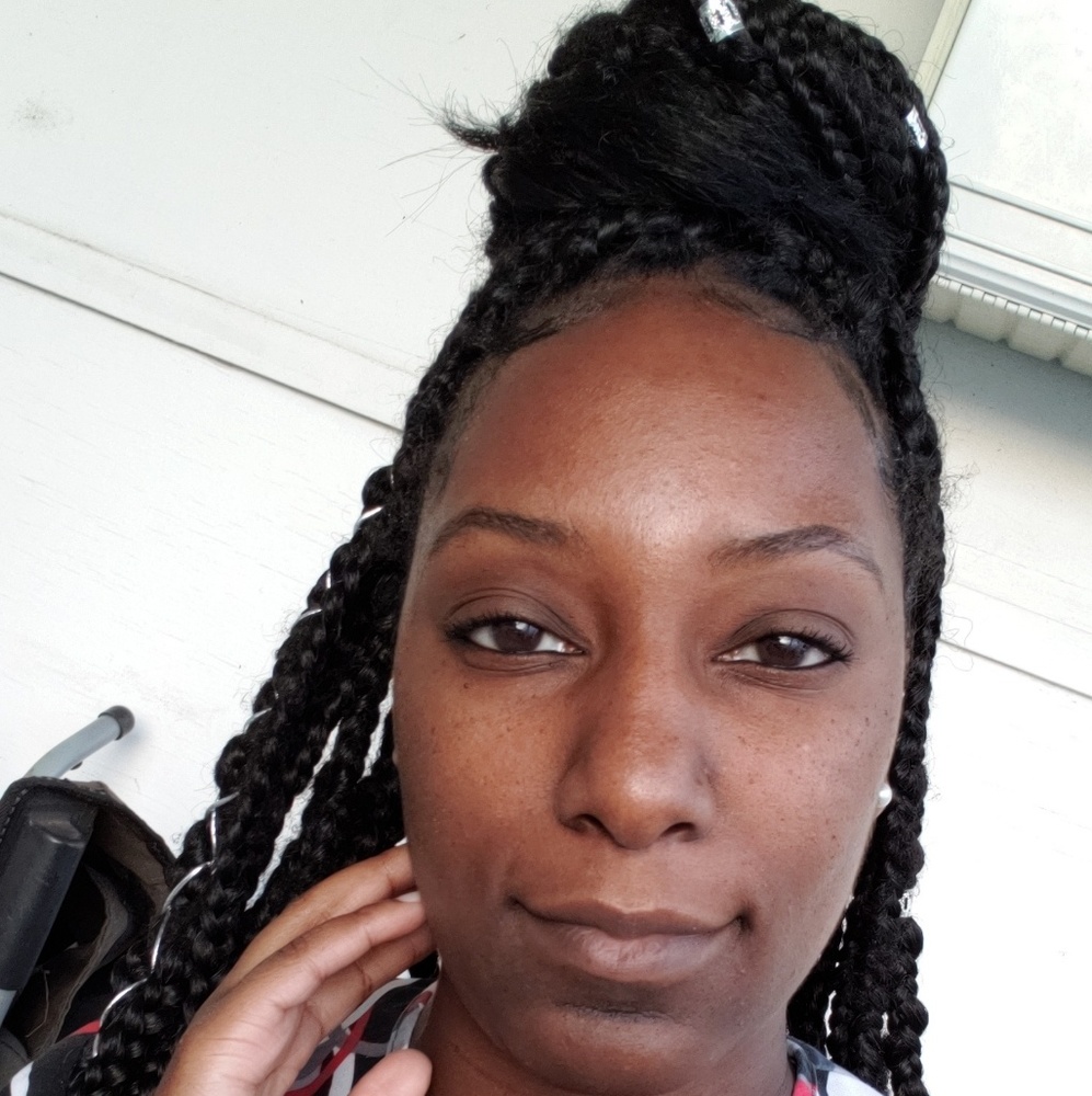 Meet your Posher, Latazisha